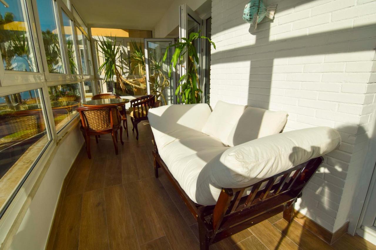 P&P Apartamentos Paseo Maritimo Pablo Ruiz Picasso Malaga Luaran gambar