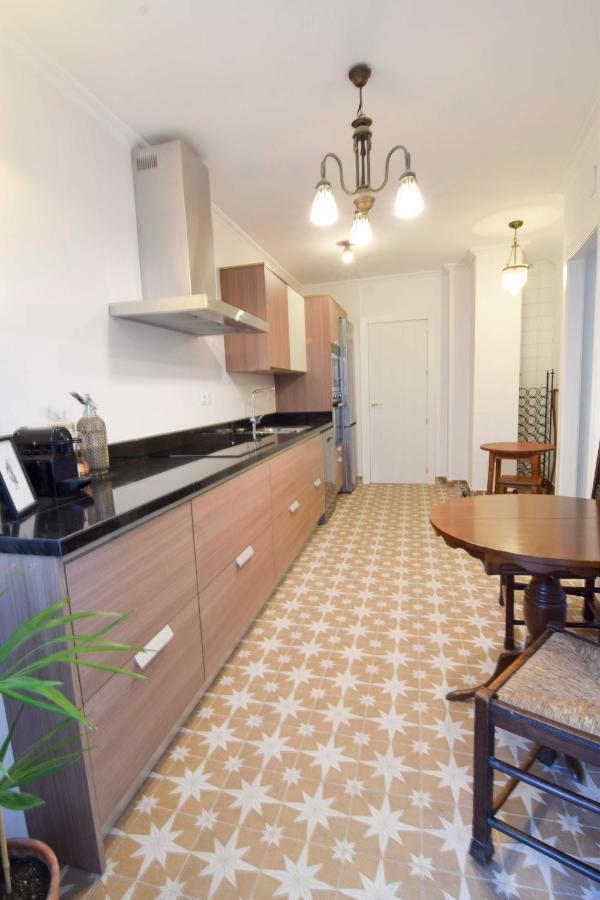 P&P Apartamentos Paseo Maritimo Pablo Ruiz Picasso Malaga Luaran gambar