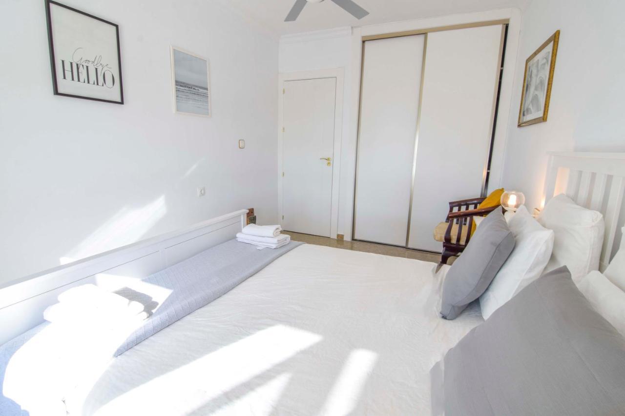 P&P Apartamentos Paseo Maritimo Pablo Ruiz Picasso Malaga Luaran gambar