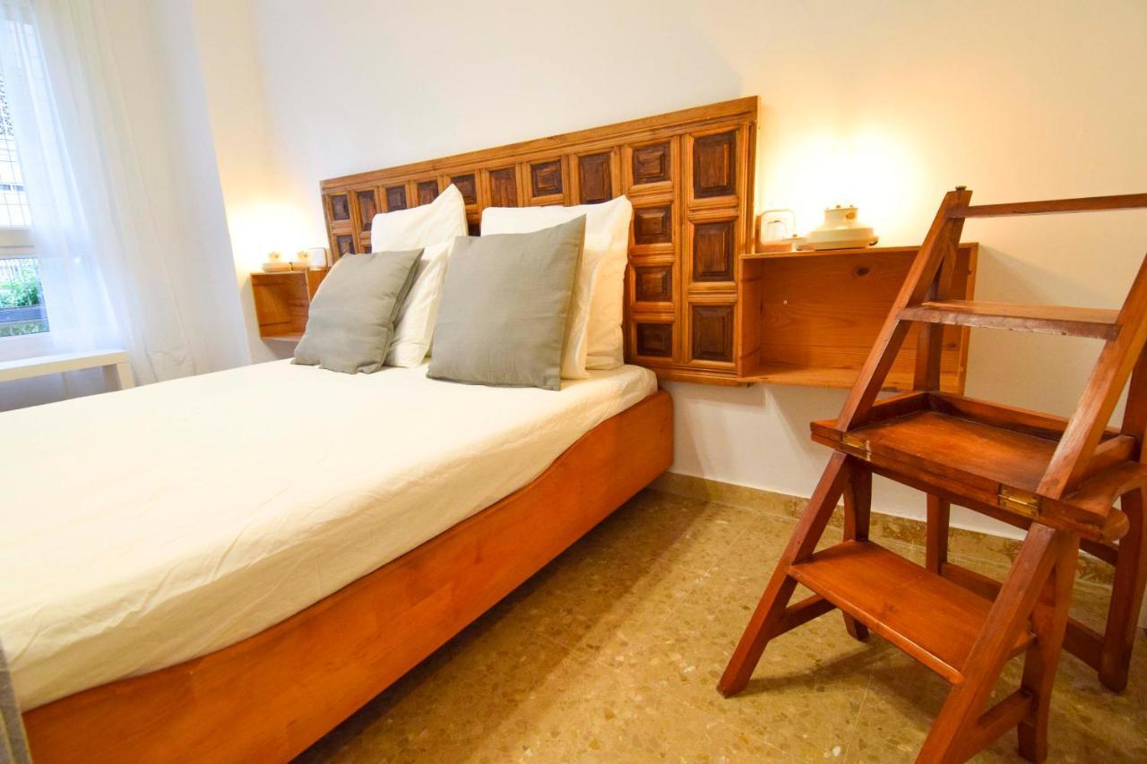 P&P Apartamentos Paseo Maritimo Pablo Ruiz Picasso Malaga Luaran gambar