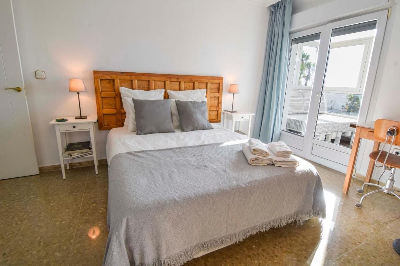 P&P Apartamentos Paseo Maritimo Pablo Ruiz Picasso Malaga Luaran gambar