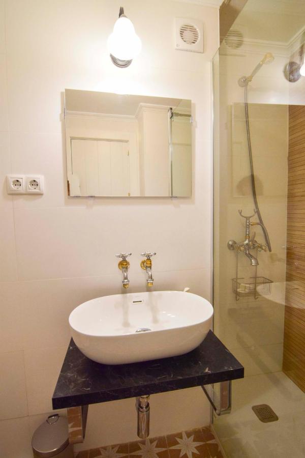 P&P Apartamentos Paseo Maritimo Pablo Ruiz Picasso Malaga Luaran gambar
