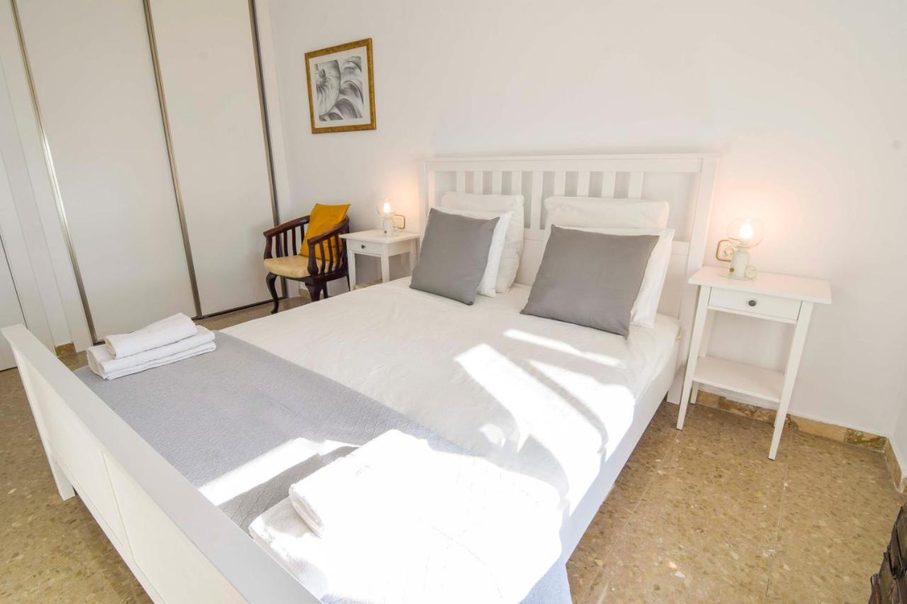 P&P Apartamentos Paseo Maritimo Pablo Ruiz Picasso Malaga Luaran gambar